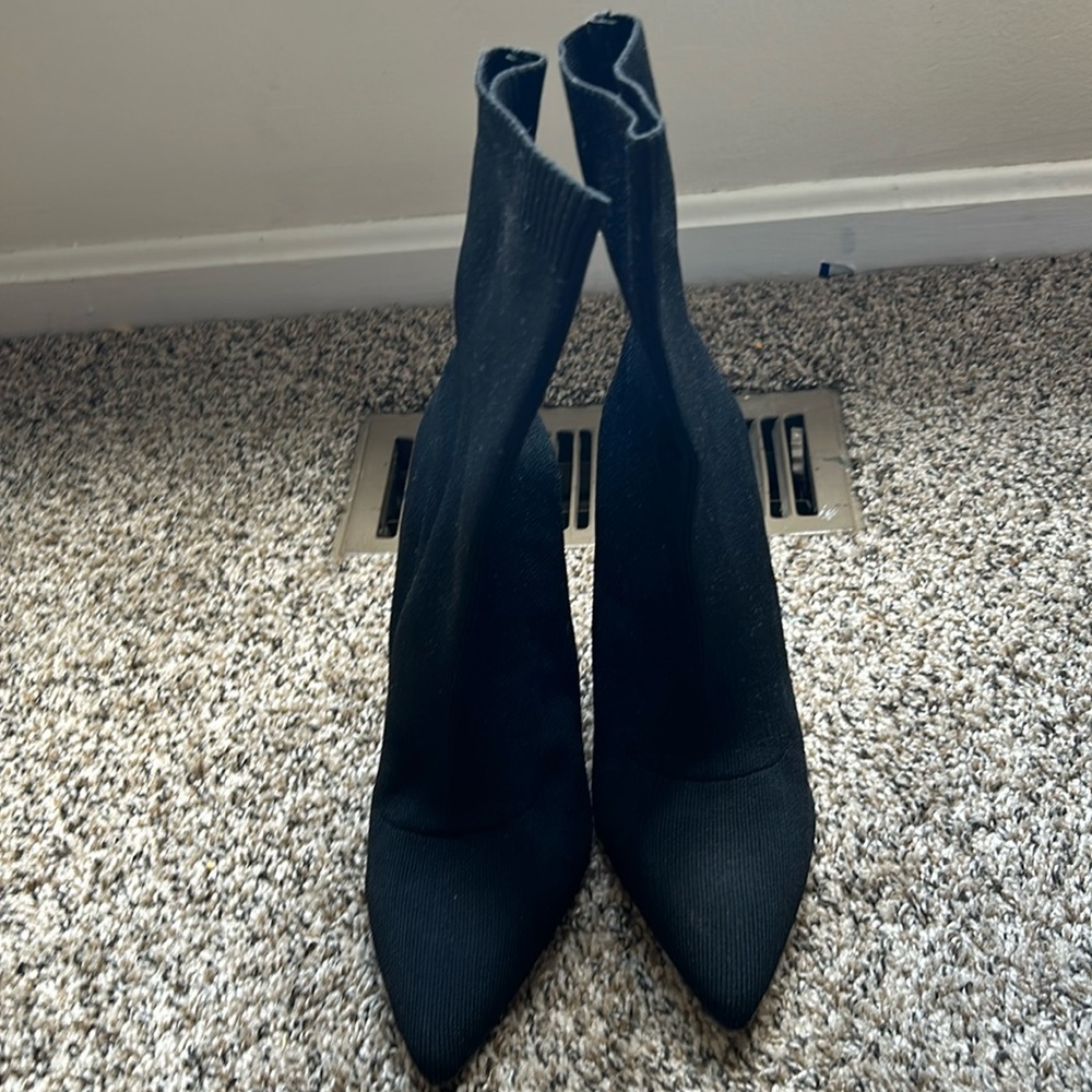 Liliana Ankle Boots
